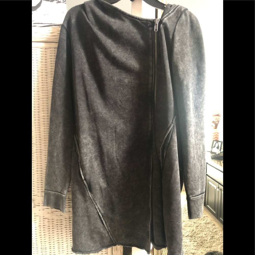 Long sweatshirt Jacket with side zipper